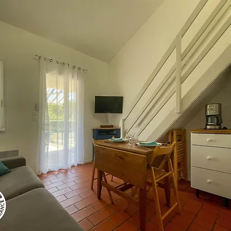 Holiday home Sur La Cote Vendeenne - 4 Pers. - Fr-1-426-626